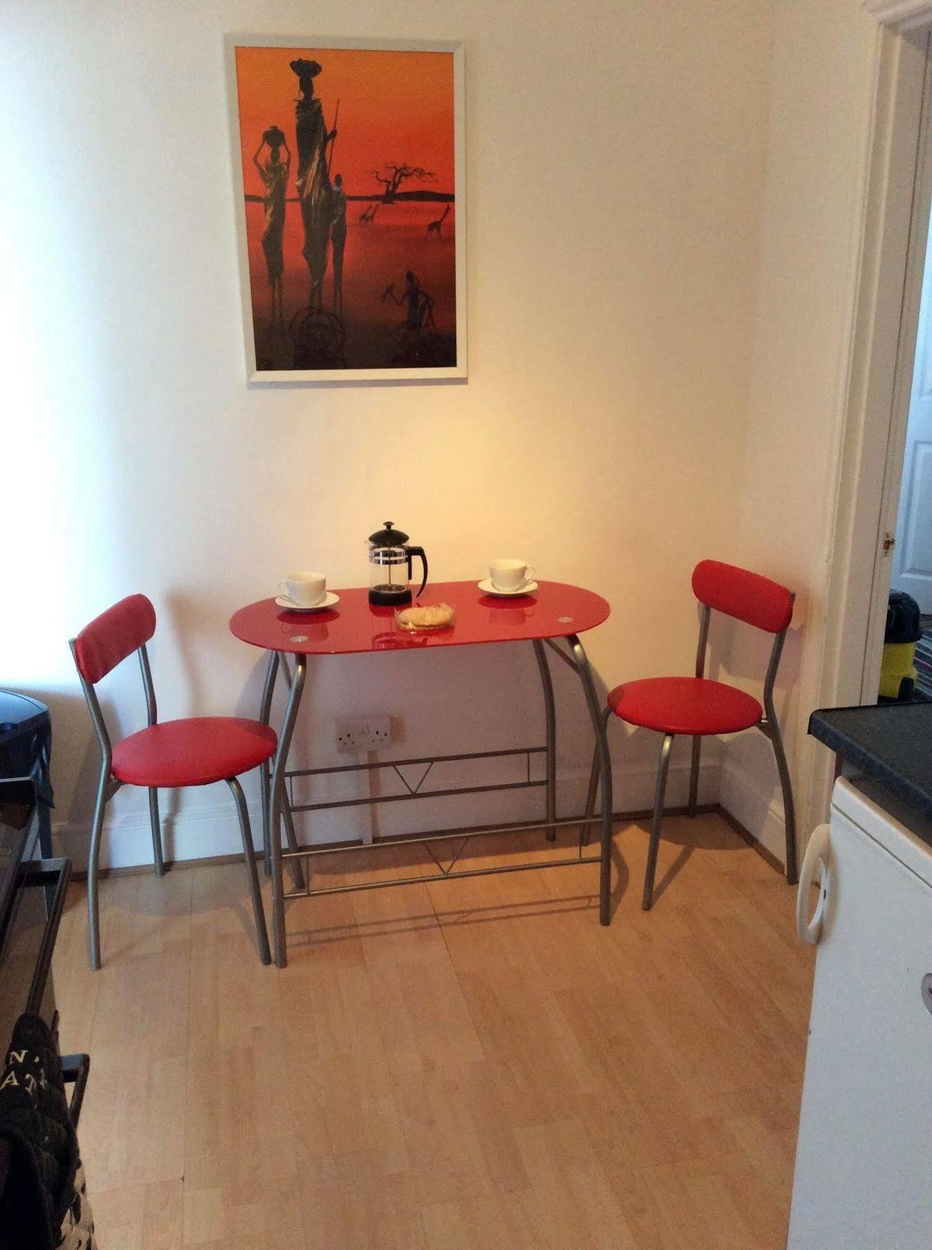 Cozy Townhouse: Barry's Film Location Retreat Apartment Exterior photo